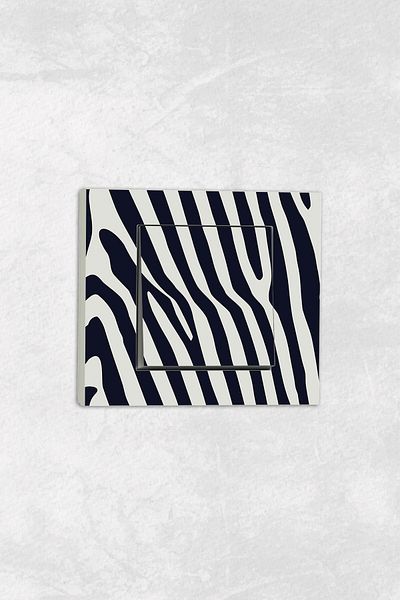 markcat Ovivo grano UV Printed Zebra Pattern White Single Switch Socket Frame Set