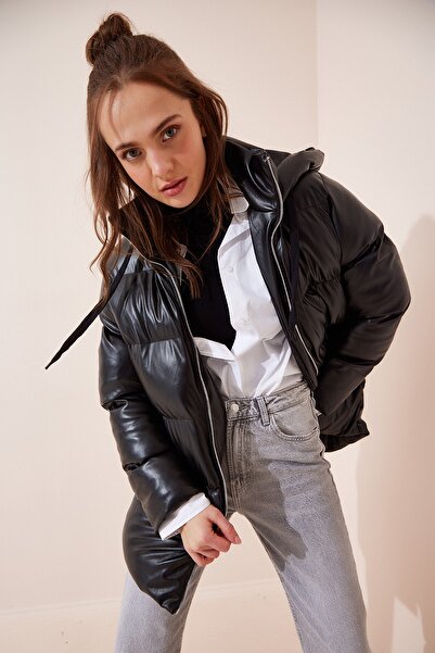 Happiness İstanbul Dámský černý nafukovací kabát z umělé kůže s kapucí RV00089