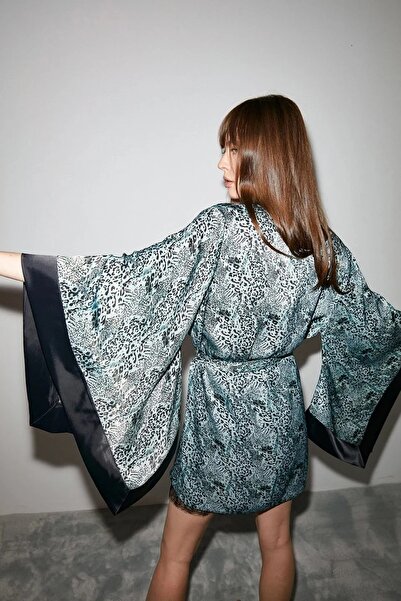 Penyemood Comfort Feel Satin Dressing Gown -2039