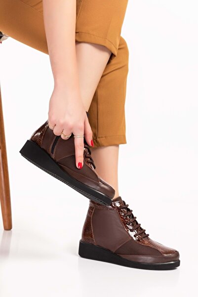 Gondol Hakiki Deri Anatomik Taban Kemik Çıkıntısına Özel Bot Ert.3870 - Kahverengi - 39