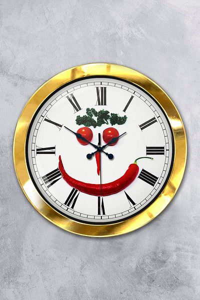 Kasva Concept Gift 36 cm Gold Metal Kitchen Wall Clock