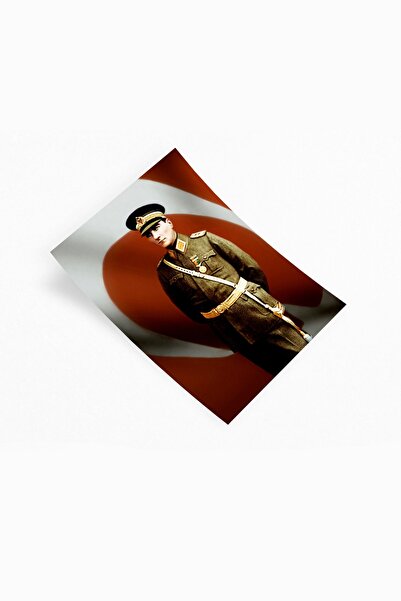 Türk Bayraklı Atatürk Posteri 50x70 Cm Kod: 048
