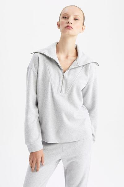 DeFacto Regular Fit Polo Yaka Yarım Fermuarlı Geri Dönüşümlü Sweatshirt