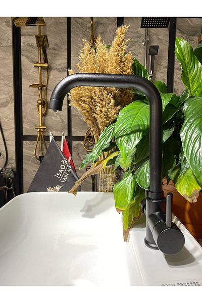 İSAOĞLU YAPI Black Purified Faucet Matte Black 3 Way Kitchen Faucet with Purifier Modern Design