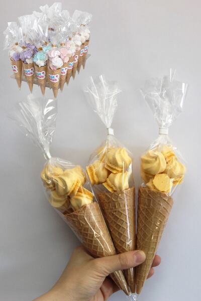 BOMPİ Süt Çocuk Kornet Külah Beze 24 Adet Sarı