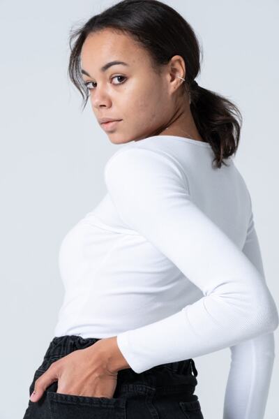 PUNKY CAT Women's White Snap Fastener Knitted Long Sleeve Blouse