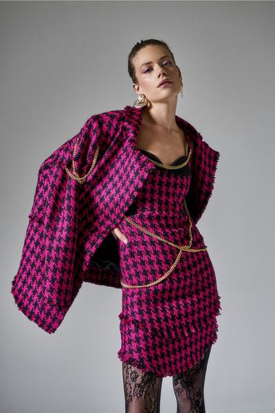 BASAKLA OFFICIAL Zincir Detaylı Oversize Tüvit Carina Blazer Ceket - Exclusıve