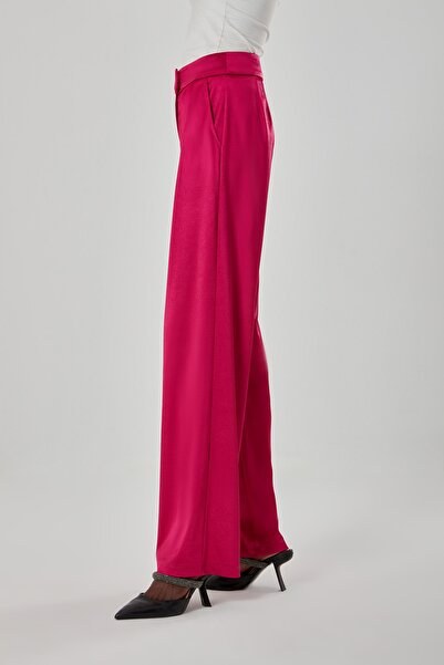 Mizalle Saten Dökümlü Fuşya Pantolon