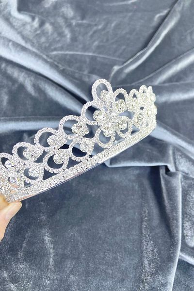 Hobigram Coroană de mireasă cu model rotund de culoare argintie Henna – Coroană, piatră de cristal, model elegant, coroană de mireasă – coroană