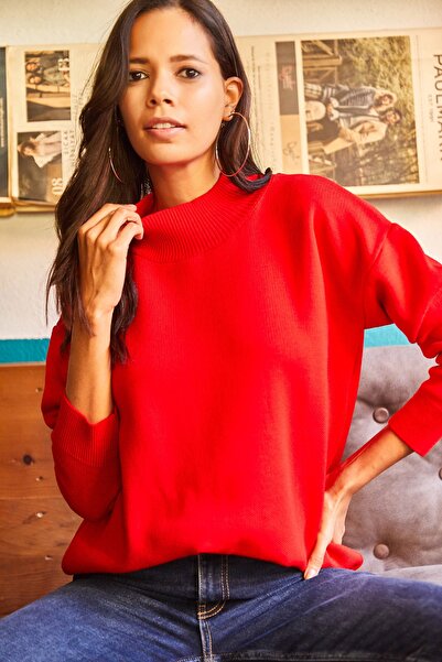 Olalook Női piros garbó, puha textúrájú laza kötöttáru pulóver KZK-19000531