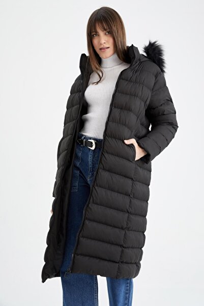 DeFacto Thermal Insulated Hooded Faux Fur Coat