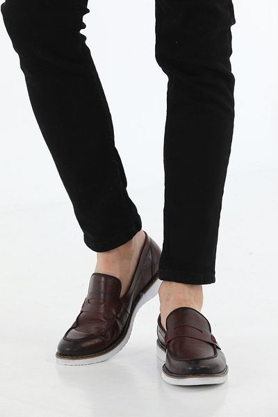 Everest Men's Classic Collegiate Genuine Leather Orthopedic Casual Shoes