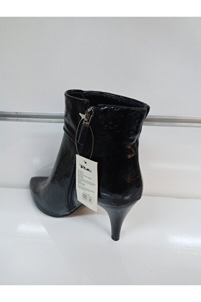 PUNTO Rugan Taşlı Kısa Çizme