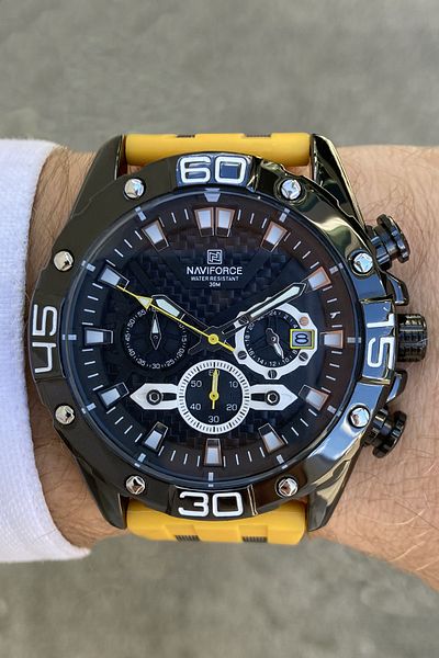 Naviforce Sport Stylish Chronometer Active Functional Men's Wristwatch with Yellow Strap