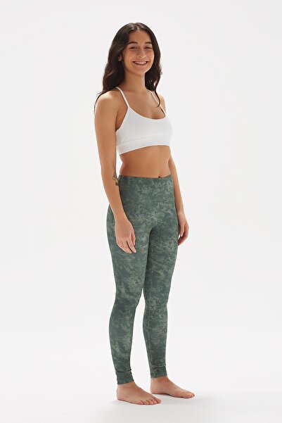 Comm-Ci طماق رياضية طويلة مطبوعة بسحابة خضراء ممطرة عالية الخصر