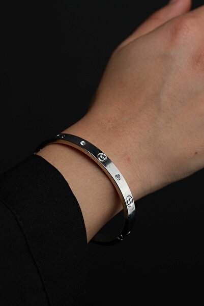 Jack Ferrero Kelepce Zirkon Taşlı Gümüş Kadın Bileklik