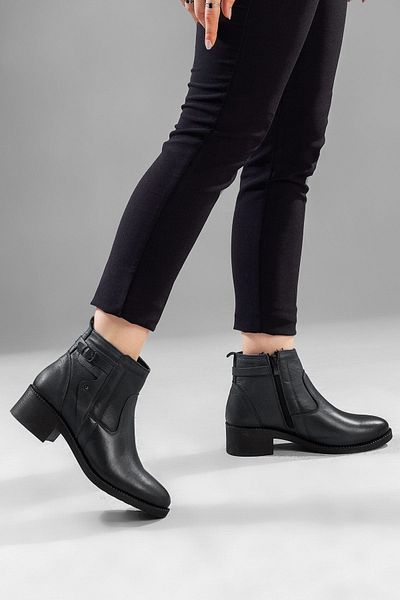 Adım Adım Women's Black Genuine Leather Cold-Proof Non-Slip Sole Boots