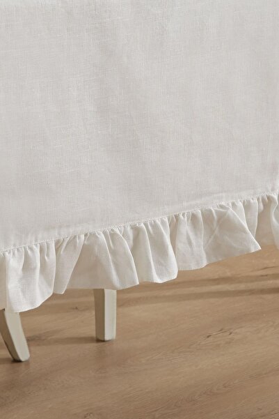 ÖDEL HOME Linen Ruffle Table Cloth