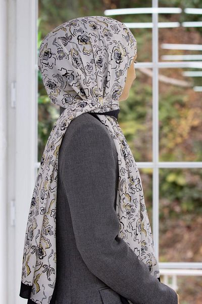 Vissona Γυναικείο σάλι πολυτελείας Medina Silk Grey - Μπεζ