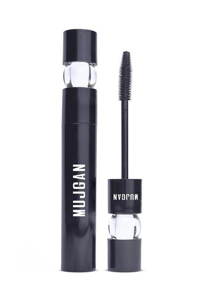MUJGAN Black Mascara with Black Packaging and Curved Glass Cover Detail