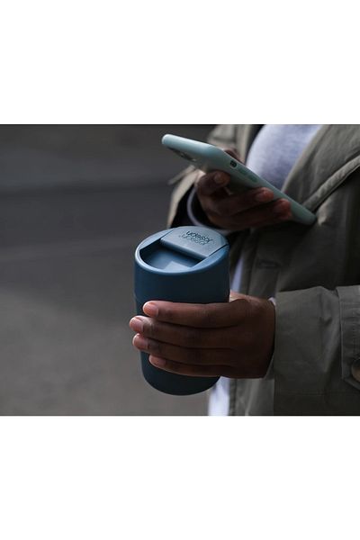 Joseph Joseph Sipp™ Travel Mug - 340 Ml (12 FlOz) - Blue