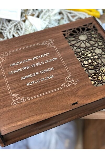 Masalsı Concept Anneler Gününe Özel Ahşap Kutuda Kuran-ı Kerim Seccade, Kitap...