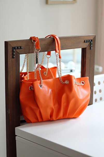 Moom Bag حقيبة كتف نسائية ذات حزمة برتقالية ناعمة ومفصلة