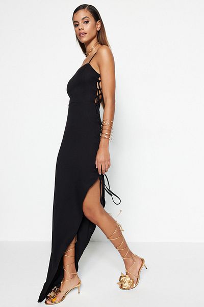 Trendyol Collection Чорна ткана довга вечірня сукня з ухилом TPRSS22AE0055