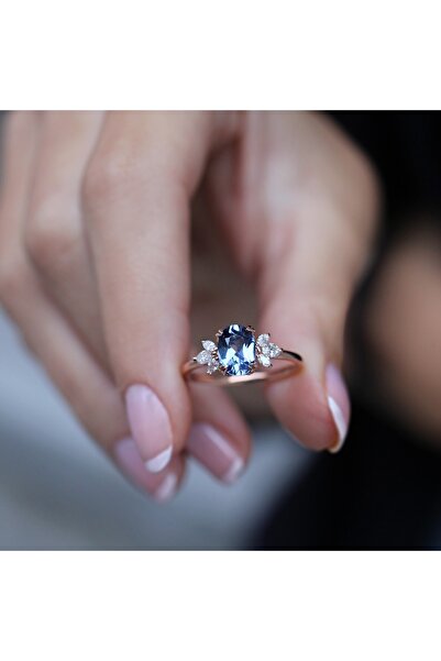 INZA mücevherat Vintage Lotus Blue Topaz & Pırlanta Yüzük