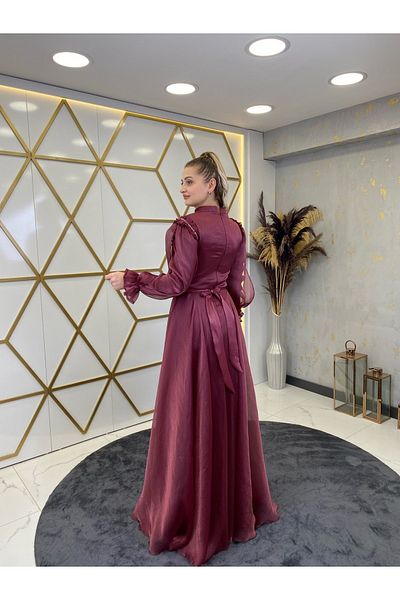 Surikka Sema Hijab βραδινό φόρεμα φούξια με πέτρες στους ώμους