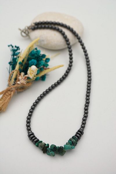 Stoneage Real African Turquoise And Hematite Jewelled T Lock Healing Necklace