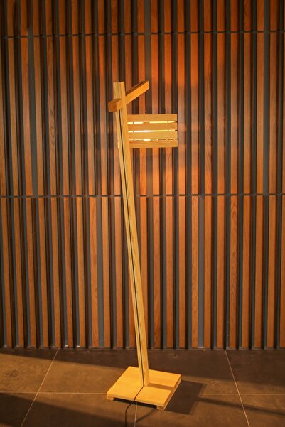 Diva Ahşap Masif Lambader