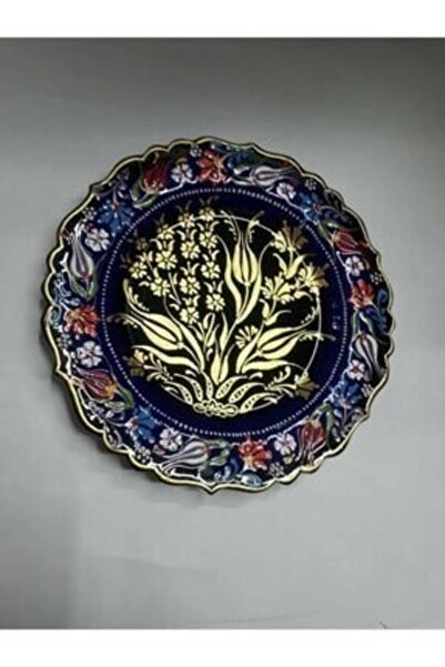 Sultan Çini -el Emeği 18 Cm Kabartma Desenli Duvar Tabağı