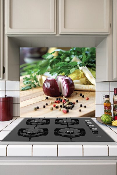 Tilki Dünyası Mutfak Ocağı Arkası Soğanlar Sticker