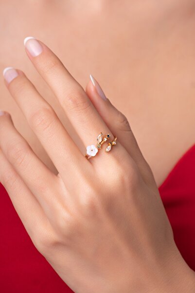 Ayenci Ayarlanabilir Papatya Figürlü Prenses Kadın Yüzük