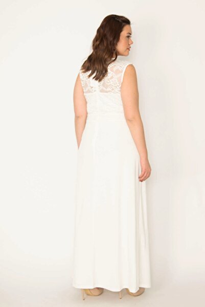 Şans Dámské dlouhé šaty s kostěnou krajkou velké velikosti s podrobnou podšívkou 65n35425