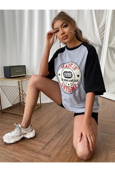 Machetta Жіноча футболка з принтом Made In Awesome 1998 з довгими рукавами чо...