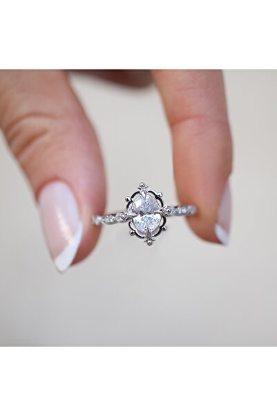 INZA mücevherat Vintage Büyük Boy Aria Beyaz Topaz & Pırlanta Yüzük