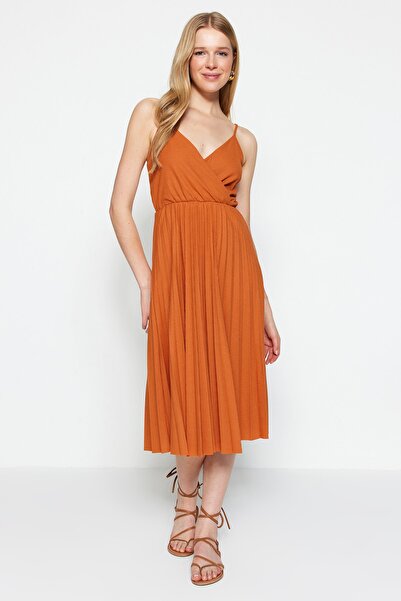 Trendyol Collection Φόρεμα Cinnamon Color Midi Διπλό Πλισέ - Ρυθμιζόμενο λουράκι TWOSS20EL2729