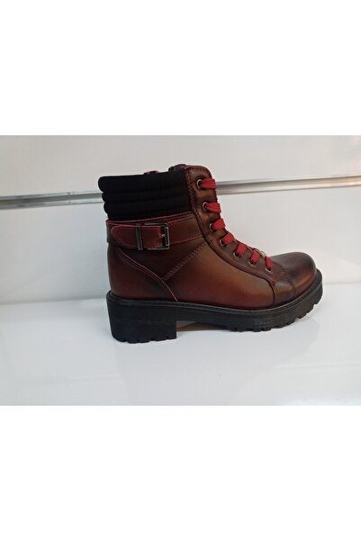 Wickers Yarim Postal Bot