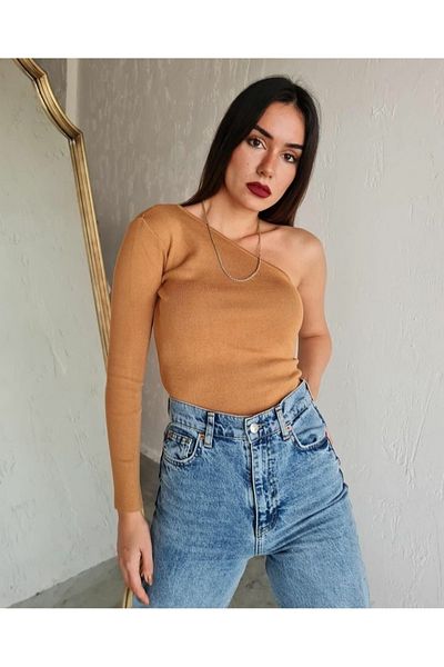 Ece Single Sleeve Blouse
