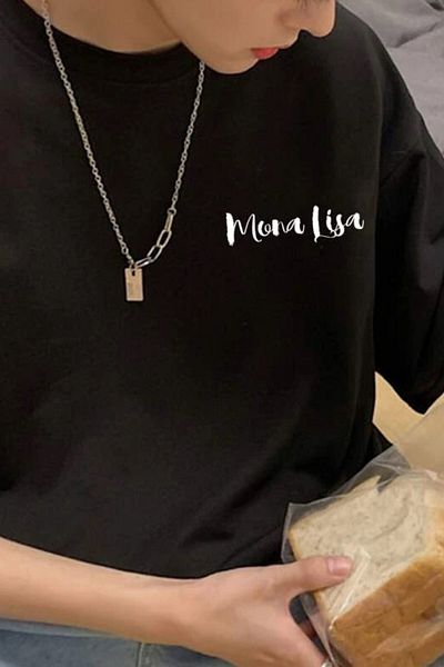 MODAGEN Men's Black Mona Lisa Printed Oversize T-shirt