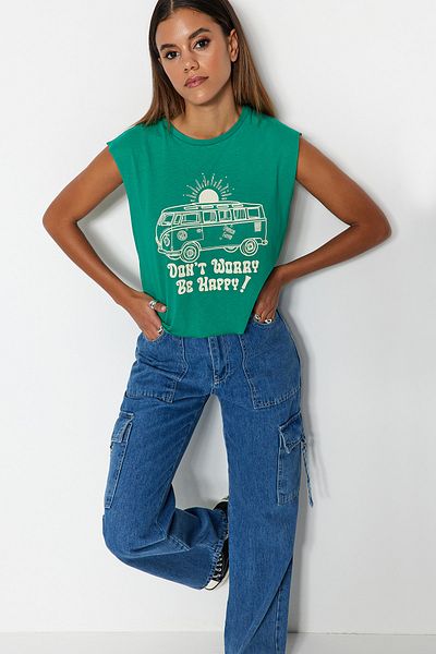 Trendyol Collection Πράσινο 100% βαμβακερό εμπριμέ αμάνικο μπλουζάκι Crop Crew Knitted T-shirt TWOSS23TS00122