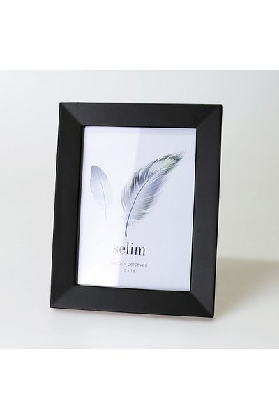 Selim 13x18 Plain Frame Black