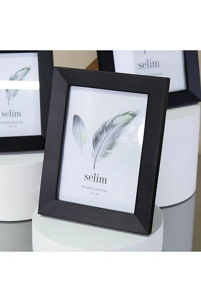 Selim 13x18 Plain Frame Black