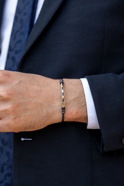 Uşaklıhafız 1945 14 Ayar Altın Lacivert Çelik Silindir Detaylı Erkek Bileklik