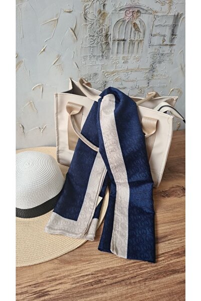 Nilbutik Ινδικό σάλι με μεταξωτό μονόγραμμα