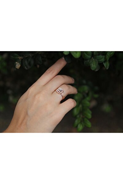 Altuntaş Gold&Silver Trabzon Hasır Baget Taşlı Rose Kaplama Gümüş Yüzük