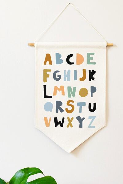 Miomundo لافتة حائط مطبوعة بأحرف ملونة ملحقات ديكور حائط غرفة الأطفال
