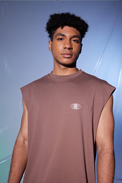 Woof Gym Connected By The Mindset Baskı Tank Top (Kakao)